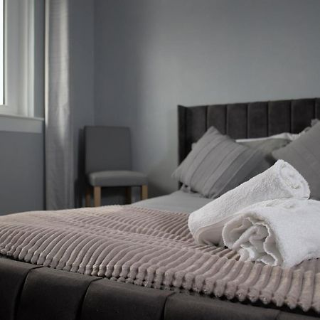 Apartamento Modern 2-Bed Haven, Free Parking Edimburgo Exterior foto
