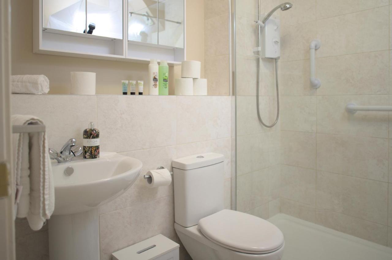 Apartamento Modern 2-Bed Haven, Free Parking Edimburgo Exterior foto